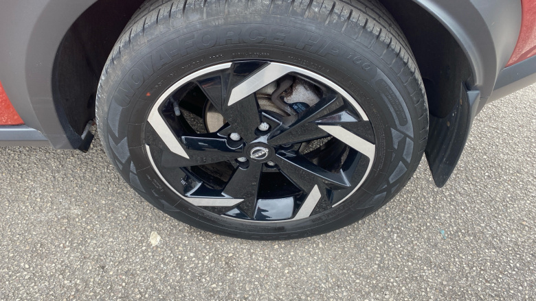 Nissan Juke 1.6 Hybrid N-Connecta 5dr Auto Hybrid Hatchback